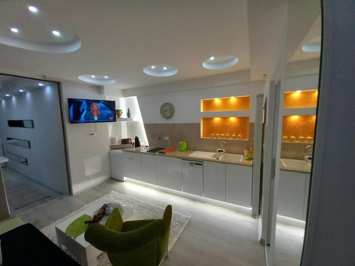 Apartment Apartman 101 Luxury Free Parking *